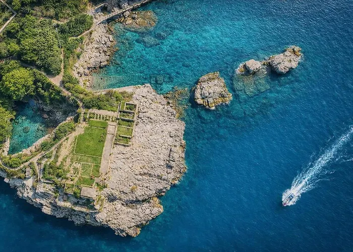 Hotiday Capo 3* Σορέντο